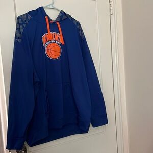 NWT nba Knicks sweater size: XXL